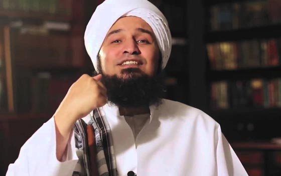  الداعية الحبيب الجفري: امل حياتي وانت عمري غنتهما ام كلثوم للرسول صورة رقم 6