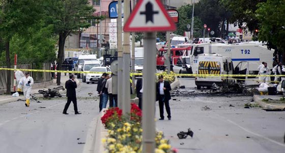  4 اصابات في انفجار عبوة ناسفة في اسطنبول صورة رقم 1