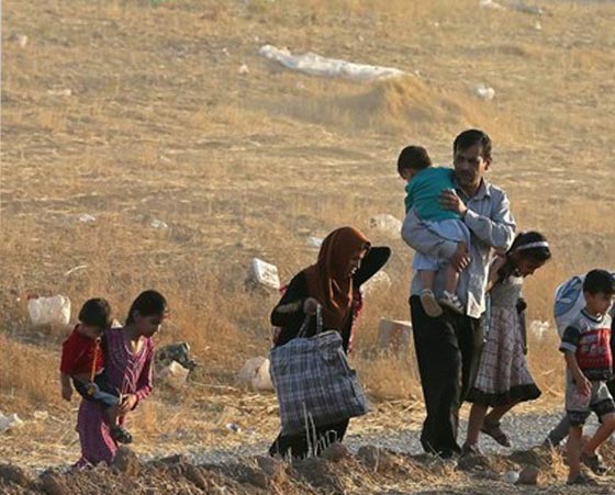 عائلة عراقية من 5 انفار تفر من قبضة داعش فتموت عطشا  صورة رقم 2