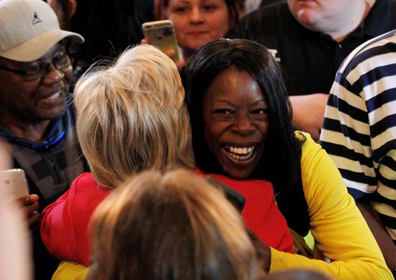 كنتاكي تنتصر لكلينتون واوريغون تحني راسها احتراما لساندرز صورة رقم 5