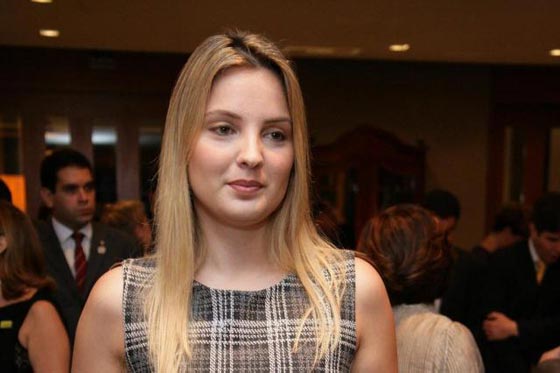 زوجة ميشيل تامر.. جميلة ومبذرة وتثير نقمة البرازيليين!! صورة رقم 9