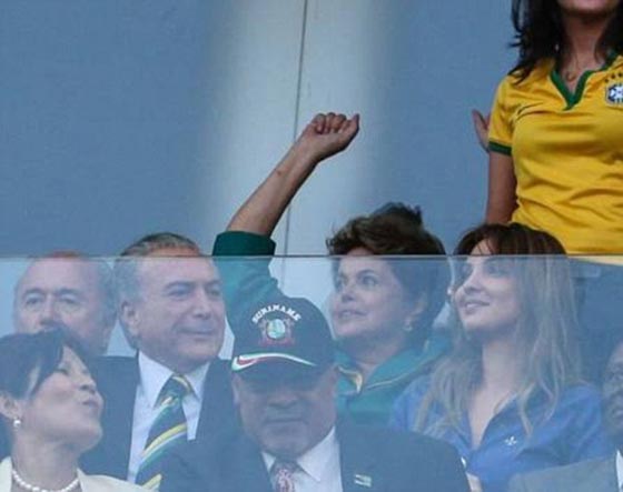 زوجة ميشيل تامر.. جميلة ومبذرة وتثير نقمة البرازيليين!! صورة رقم 19