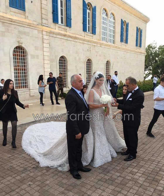 صور فستان زفاف ريما فقيه الذي كلفها نصف مليون دولار! صورة رقم 2