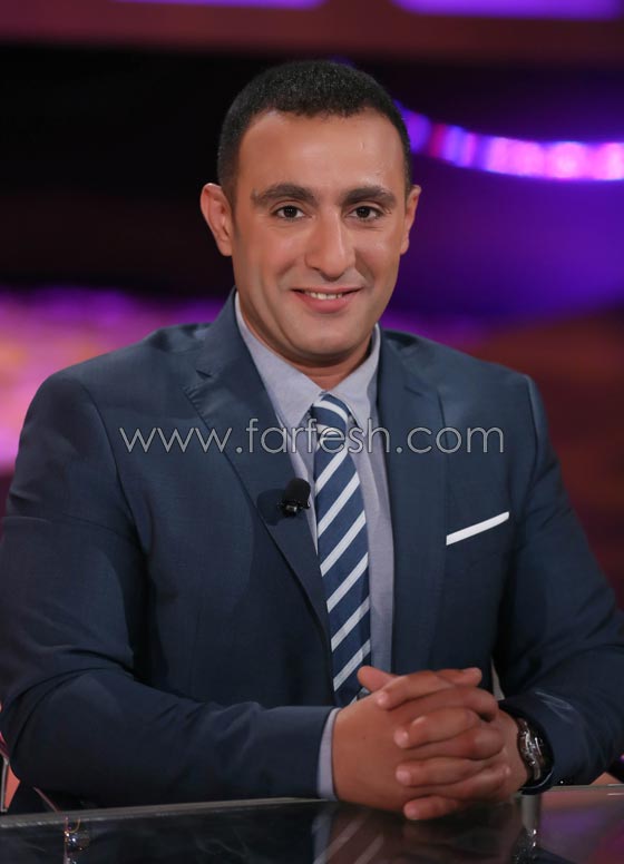 صور احمد السقا ينافس اسلام جمال في مباراة كرة قدم    صورة رقم 2