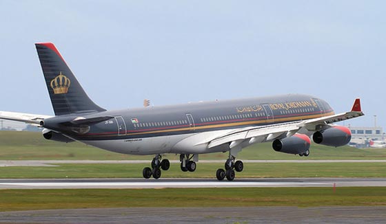 طائرة اردنية تعود ادراجها بعد ساعة من اقلاعها بسبب خلل فني صورة رقم 1