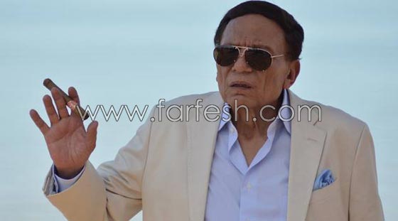 اغرب من الخيال: 10 آلاف صعيدي يطالبون بنصيبهم من ميراث عادل امام صورة رقم 2