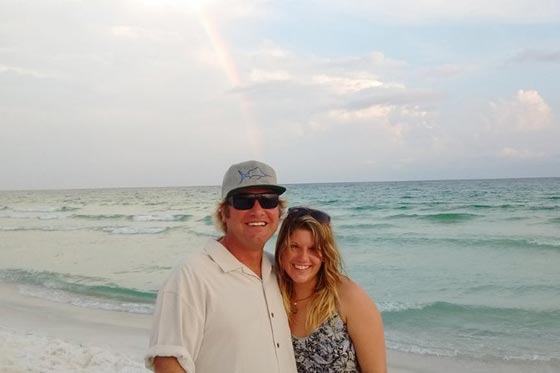 فيديو مريع.. مقتل شاب على يد الشرطة الامريكية بالصاعق الكهربائي صورة رقم 5