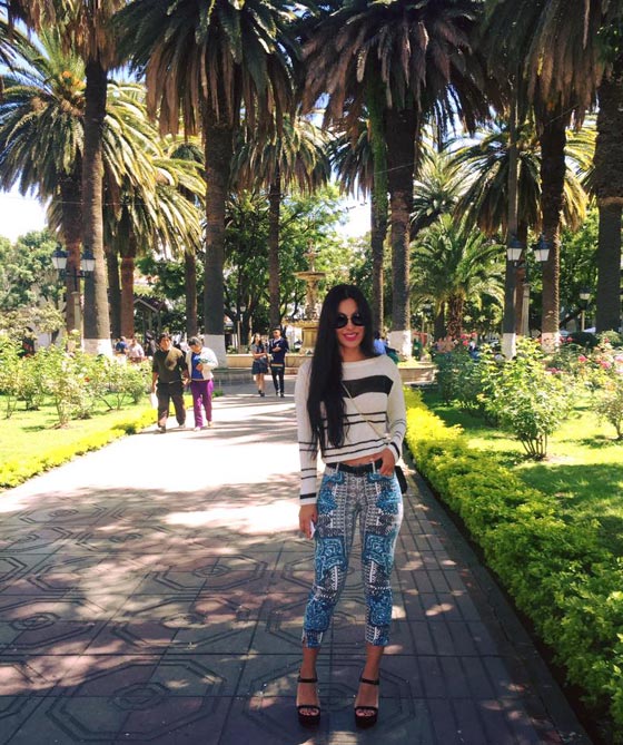 فنانة عالمية تتجاهل وزير الإعلام السوري وتفضل عليه ماسح أحذية  صورة رقم 12