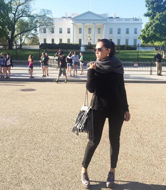 فنانة عالمية تتجاهل وزير الإعلام السوري وتفضل عليه ماسح أحذية  صورة رقم 13