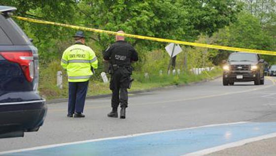 مقتل شرطي امريكي بالرصاص في مساتشوسيتس والشرطة تغتال القاتل صورة رقم 1