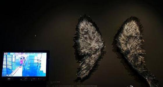 طفلان يحطمان (الملاك المكسور) في متحف اثري.. فيديو وصور صورة رقم 4