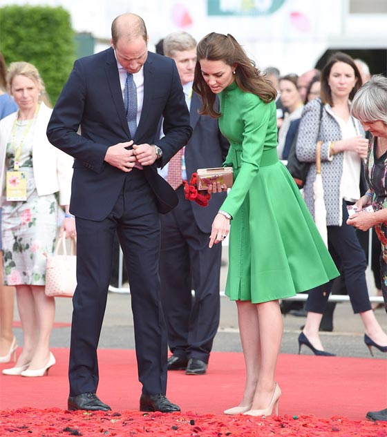 عروض الورود في جلسي تحظى بزيارة خاصة من العائلة الملكية صورة رقم 1