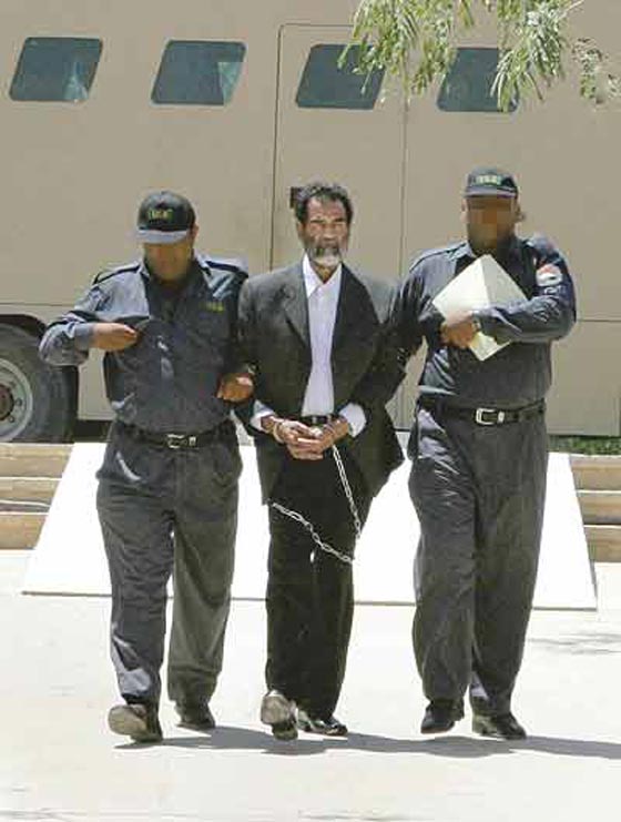 شهادة خاصة.. صفحات خفية من اخر ايام صدام حسين في المعتقل صورة رقم 12