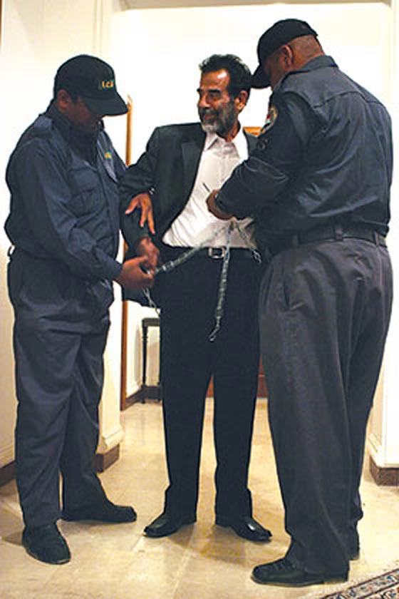 شهادة خاصة.. صفحات خفية من اخر ايام صدام حسين في المعتقل صورة رقم 10