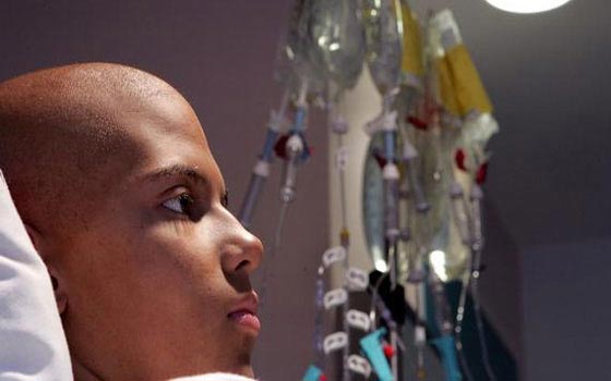 ازمة مالية تتحول الى سرطان يصرع نصف مليون انسان!! صورة رقم 3