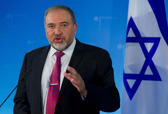 وزير الدفاع الاسرائيلي الجديد العنصري ليبرمان يؤيد حل الدولتين! صورة رقم 7 وزير الدفاع الاسرائيلي الجديد العنصري ليبرمان يؤيد حل الدولتين! صورة رقم 7