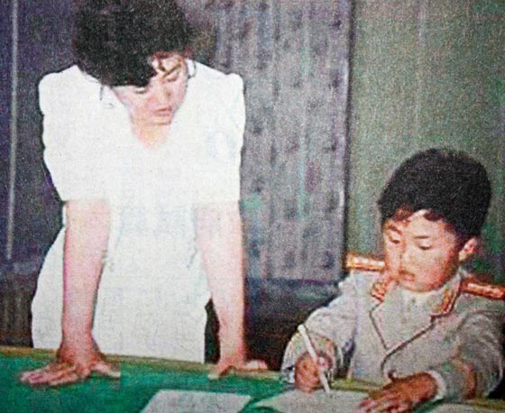 خالة زعيم كوريا تكشف: جونغ اون مستفز وسريع الانفعال وغير متسامح صورة رقم 5