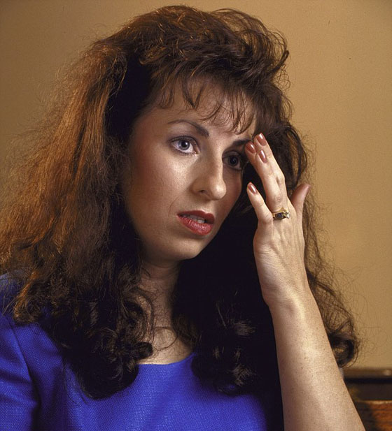 ترامب يبني دعايته الانتخابية على فضائح بيل كلينتون وتحرشه النساء صورة رقم 24