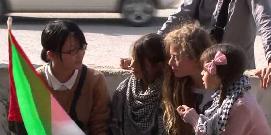  الجيش قتل صديقها دون توثيق فاصبحت اصغر صحافية يتابعها الالاف صورة رقم 4