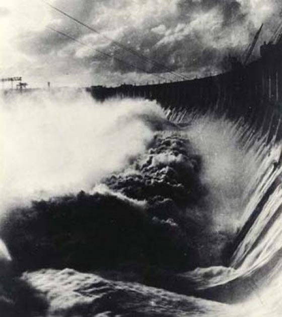 صراع الحرب الباردة وتجاربها المجنونة صورة رقم 8