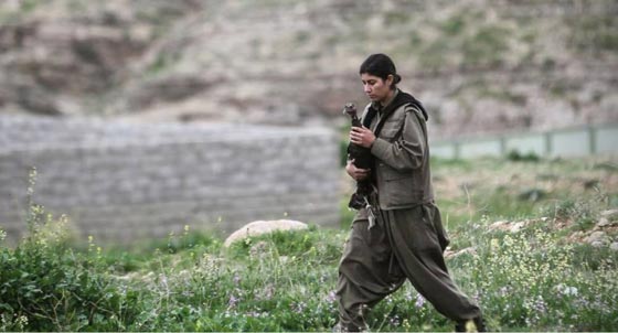 حوريات خلف اسوار جهنم.. مقاتلات ايزيديات يتصدين للدواعش صورة رقم 16