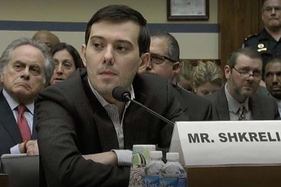  اكثر رجل مكروه في العالم يظهر مجددا ويزداد كراهية! صورة رقم 4