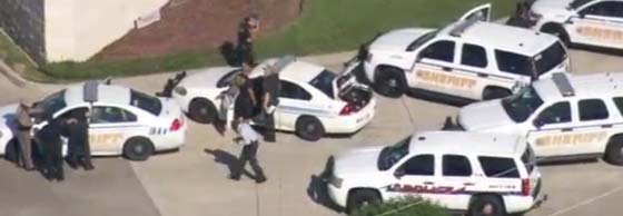  مقتل شخصين في عملية اطلاق نار لا تزال غامضة في هيوستن صورة رقم 1