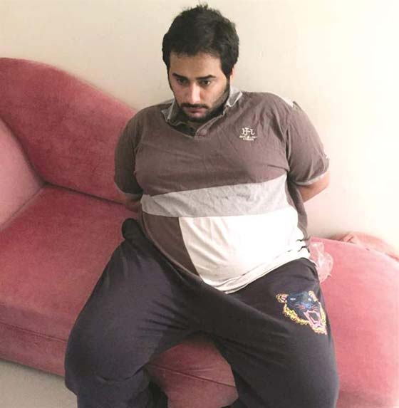 والدان كويتيان عذبا طفلتهما حتى الموت ووضعاها في الثلاجة 10 ايام صورة رقم 1