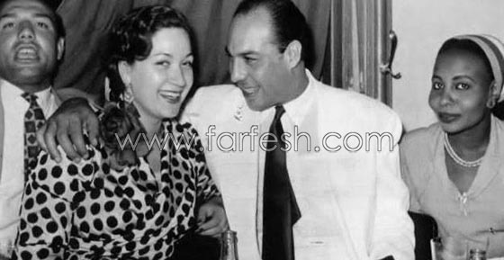 صور فنانين  مع اخوتهم: نسخة طبق الأصل وشبه لا يُصدّق صورة رقم 4