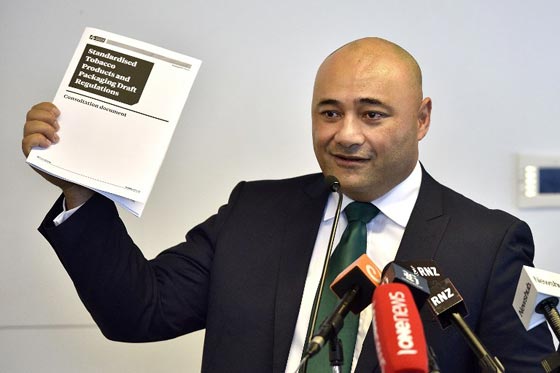 انقلاب في تعميم عبوات السجائر التي لا تحمل علامة تجارية صورة رقم 4