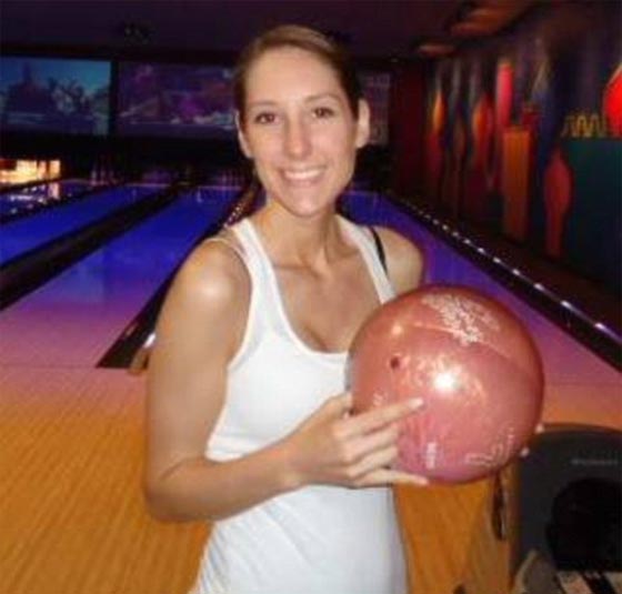 بامر قضائي.. امرأة تتناول مشيمتها!! صورة رقم 2