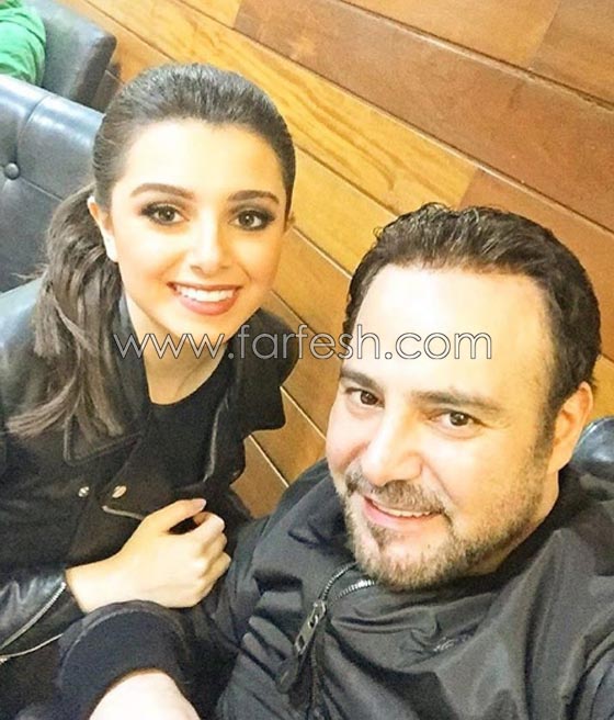 صور طفلة جميلة بدأت مسيرتها في عالم الغناء.. هل تعرف من هي؟ صورة رقم 12