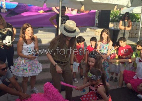 صور وفيديو: نانسي عجرم تحتفل بعيد ميلاد ابنتيها ايلا وميلا صورة رقم 5