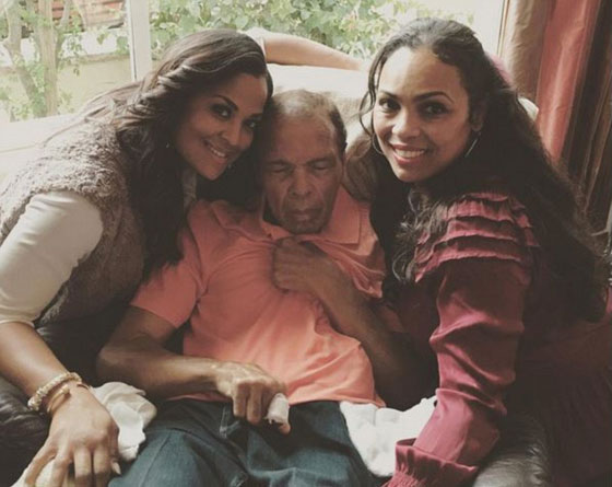 مشاهر العالم ينعون بطل القرن ويطلقون التغريدات من شتى الانحاء صورة رقم 11