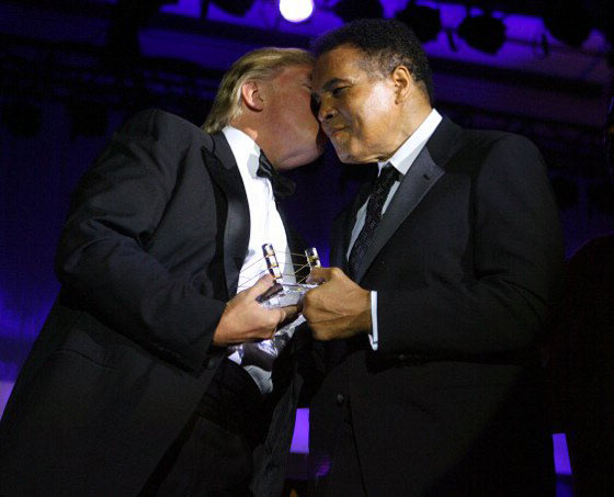 لكمة وجهها محمد علي كلاي لترامب بسبب موقفه من المسلمين صورة رقم 3