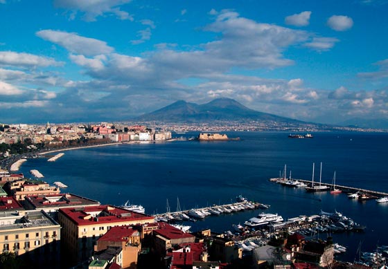 اهالي مدينة يتعايشون مع ثلاثين بركانا..تعلم منهم صورة رقم 6 اهالي مدينة يتعايشون مع ثلاثين بركانا..تعلم منهم صورة رقم 6