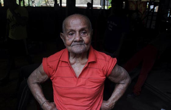 وفاة هرقل الصغير في الهند عن عمر ناهز 104 سنوات صورة رقم 1 وفاة هرقل الصغير في الهند عن عمر ناهز 104 سنوات صورة رقم 1