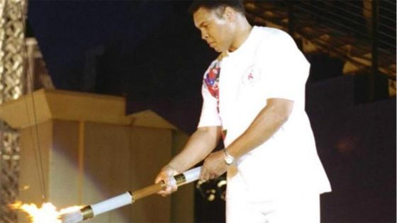 محمد علي طار كالفراش ولسع كالنحل واصاب الهدف ونطق بالحكمة صورة رقم 12