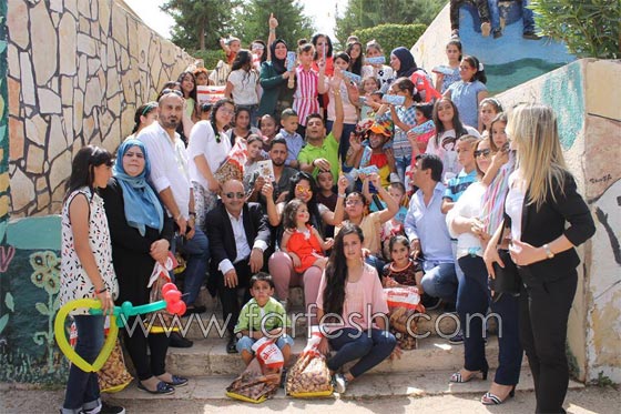 رمضان كريم..  محمد عساف  يتكفل بعشرين طفلا من قرية الايتام  صورة رقم 2