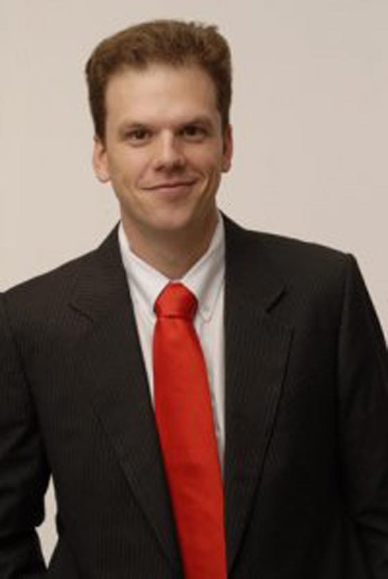 وزير كندي يستخدم قوة رمضان لمساعدة الاخرين صورة رقم 3