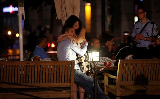 تل ابيب: رصاص فلسطينيين يصرع 4 اسرائيليين ونتنياهو يستشيط صورة رقم 25