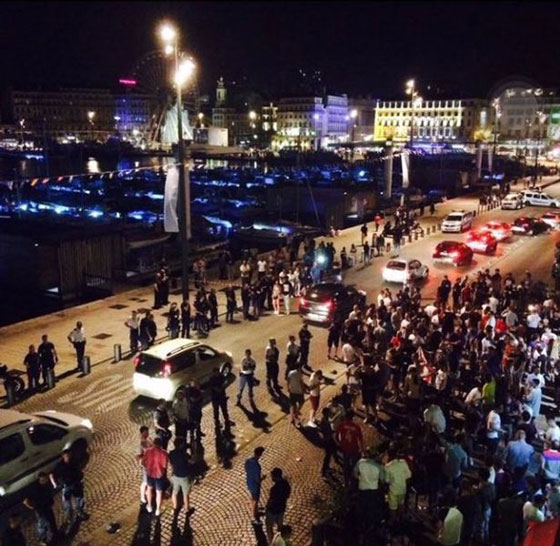 عشية انطلاق يورو 2016.. جماهير انجليزية تهتف باسم داعش في باريس صورة رقم 29