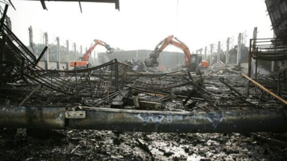  شجار على وجبات افطار يتسبب باحراق مخيم للاجئين في المانيا صورة رقم 9