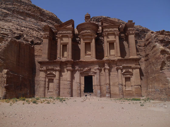 اكتشاف كنز اثري جديد في البتراء الاردنية عمره 2150 عاما صورة رقم 5