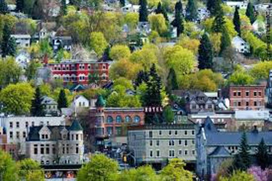  مدينة كندية هادئة وجميلة تبحث عن لاجئين سوريين للعيش فيها صورة رقم 4