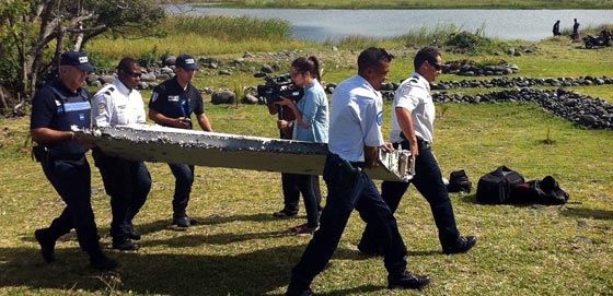  العثور على قطع جديدة للطائرة الماليزية التي اختفت قبل عامين صورة رقم 2