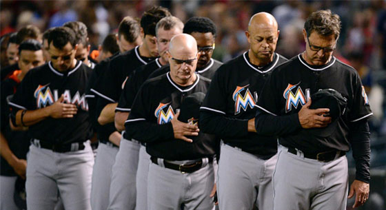 العالم يقف دقيقة صمت وحداد على ضحايا مجزرة اورلاندو صورة رقم 1 العالم يقف دقيقة صمت وحداد على ضحايا مجزرة اورلاندو صورة رقم 1