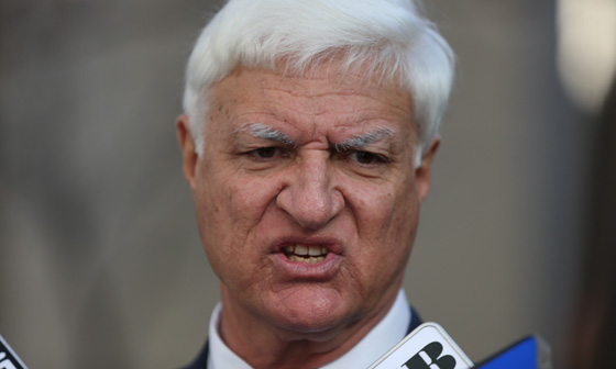 نائب استرالي يطلق النار على معارضيه.. بعد مجزرة اورلاندو صورة رقم 6