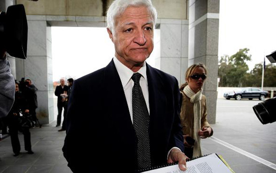 نائب استرالي يطلق النار على معارضيه.. بعد مجزرة اورلاندو صورة رقم 4