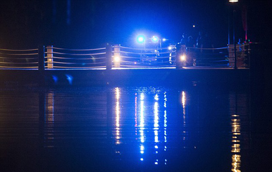 طفل يذهب ضحية لتمساح عملاق بعد اختطافه له من مملكة السحر صورة رقم 1